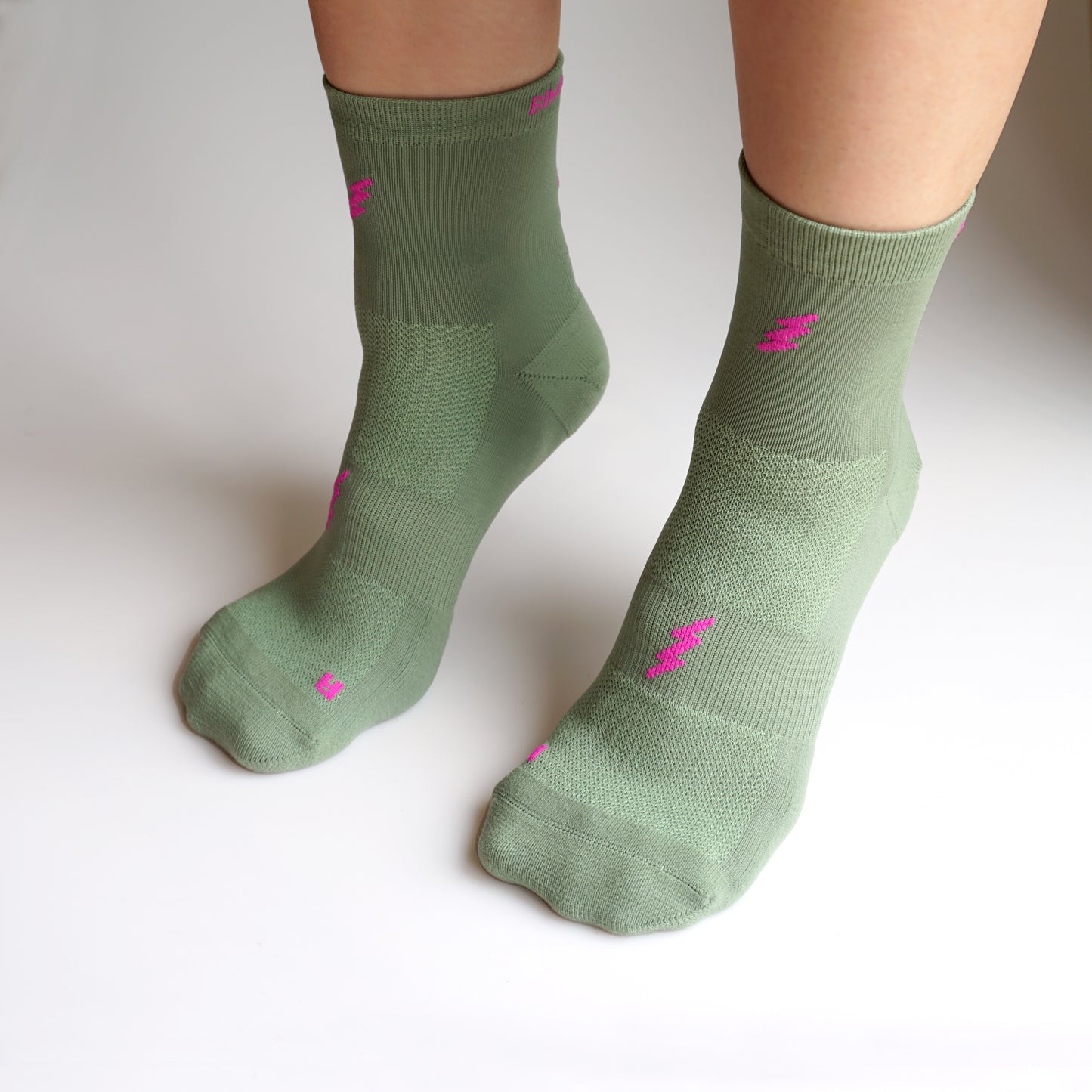 Classic Green Mid Crew