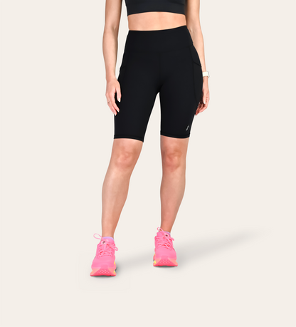 10" RUN SHORTS BLACK (FRONT SEAM)