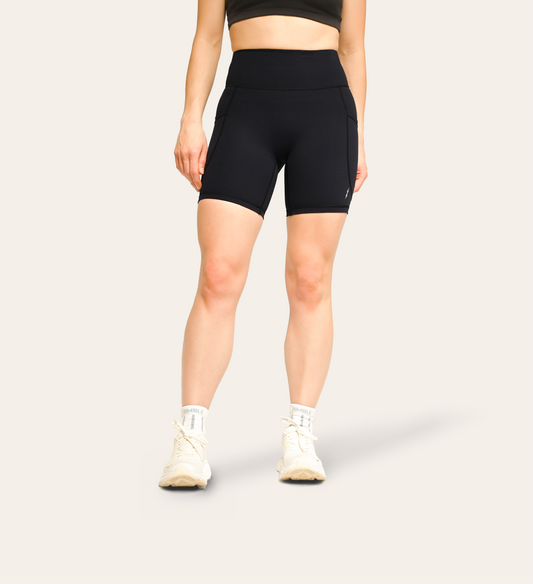 Super Strider Shorts Black 6"